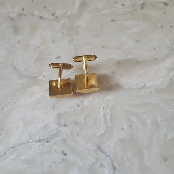 Vintage Gold and Red Stone  Cufflinks - Picture 3 of 5